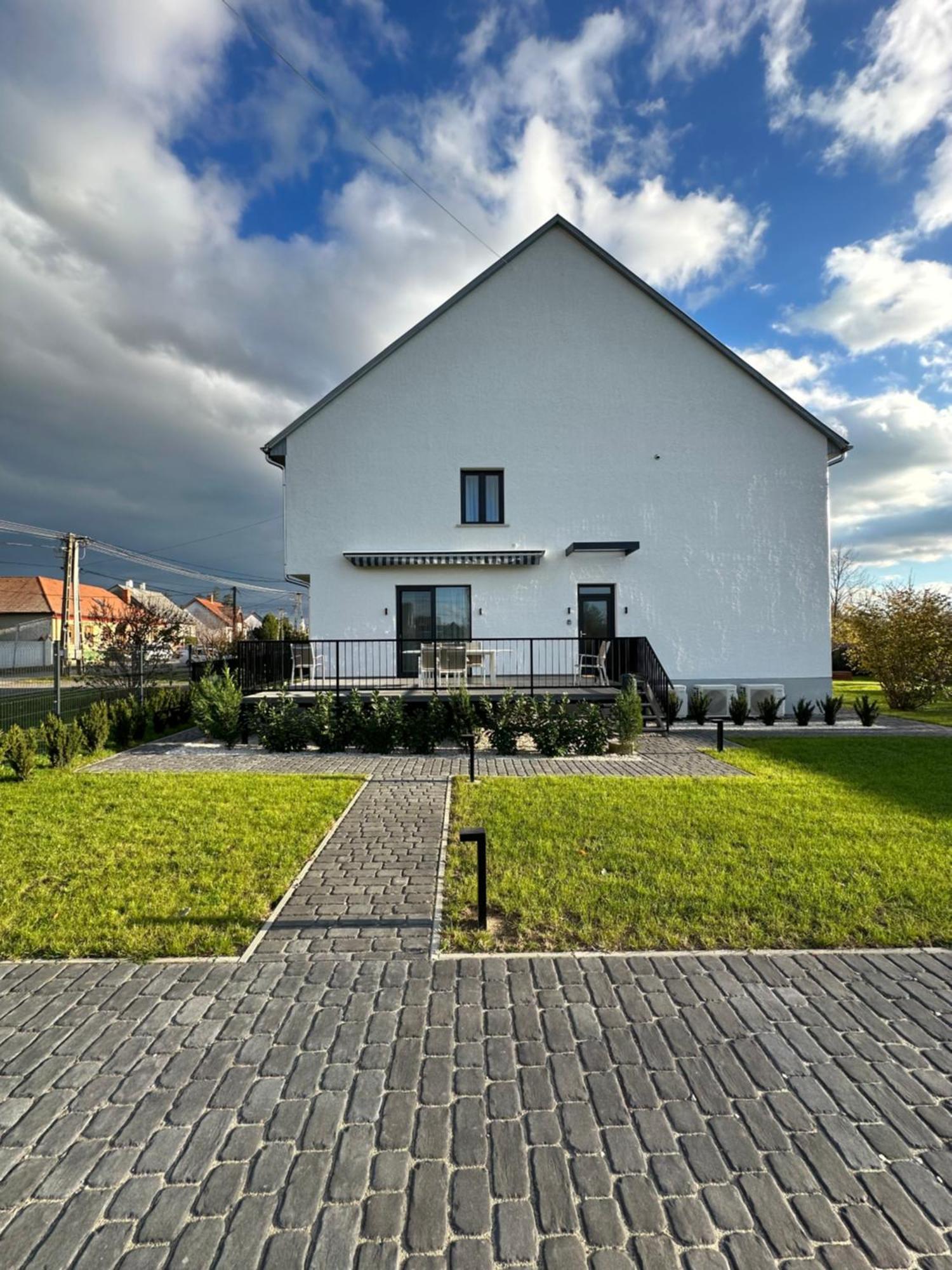 Buekfalva Np2 Apartman Dış mekan fotoğraf